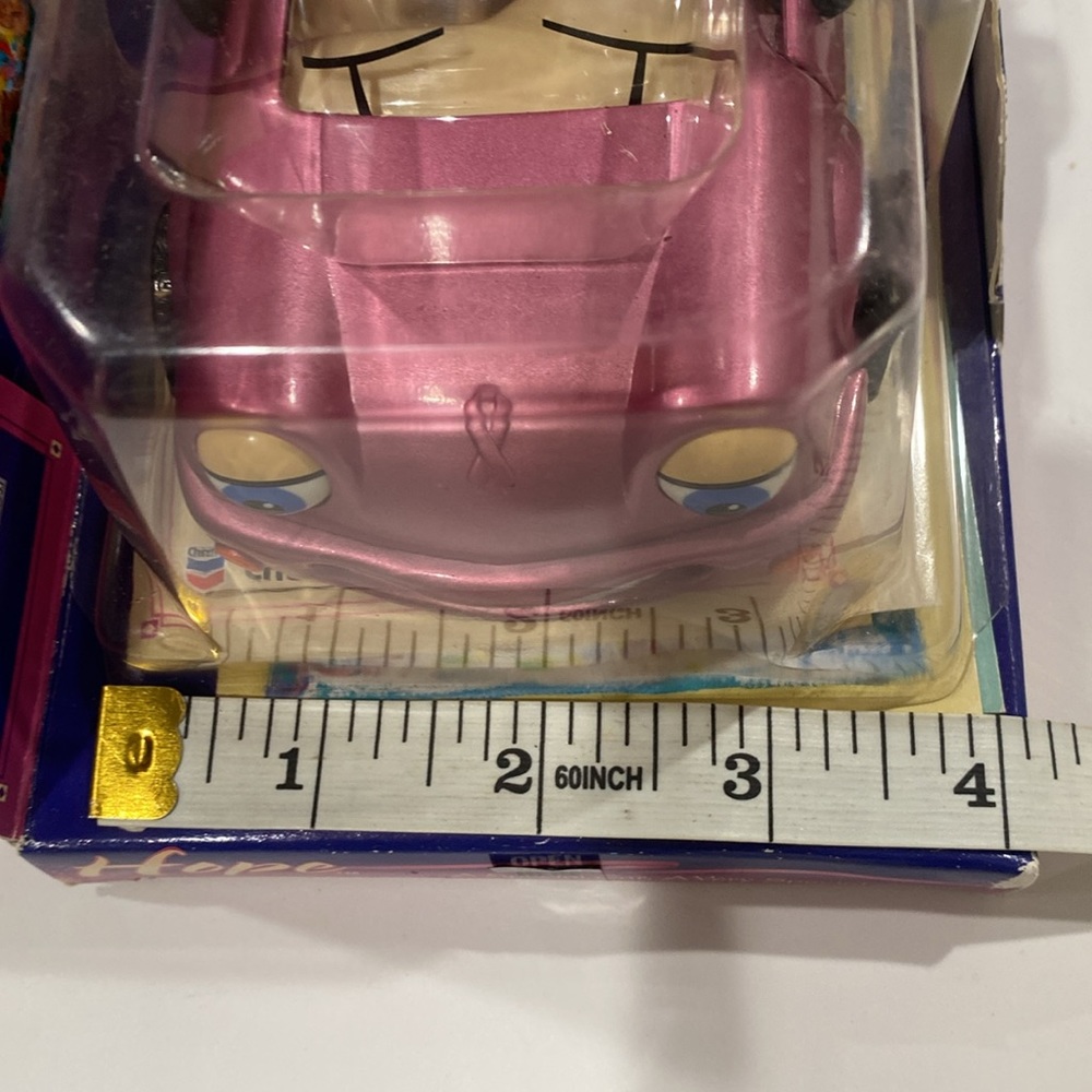 Vintage Breast Cancer Awareness Special Edition Chevron Car NWOT - Picture 12 of 16
